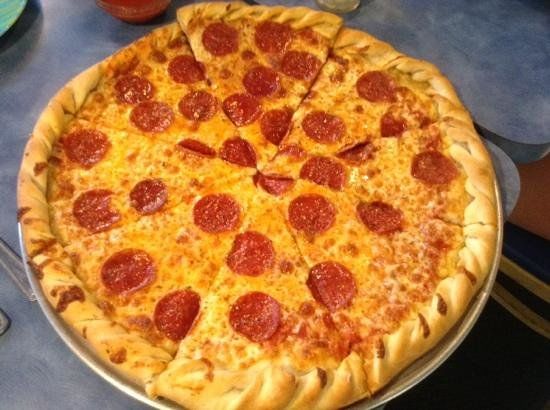 Surf's Edge Deli and Pizzeria